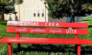 Inaugurazione della Panchina Rossa